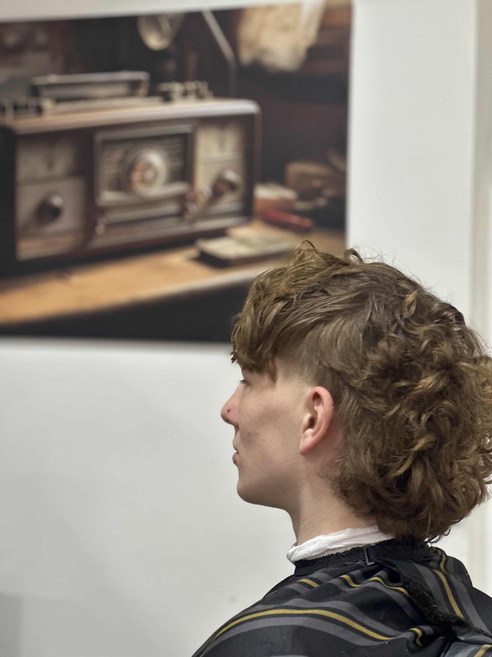 Afgewerkte herencoupe met langere bovenkant